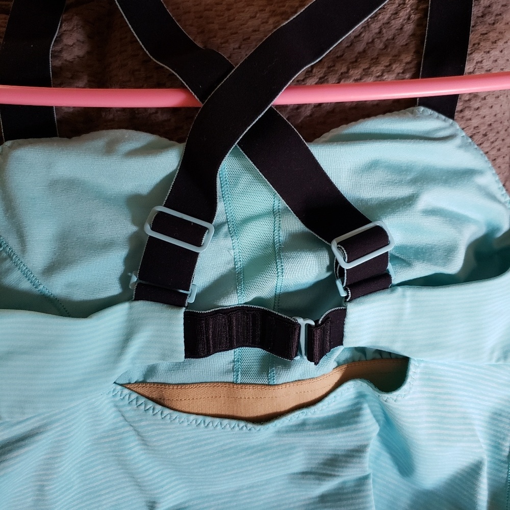 Lululemon Tank - Picture 3 of 5